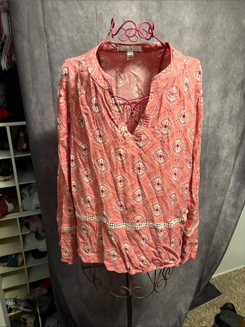 Women’s Coral Patterned Long-Sleeve Peasant Top